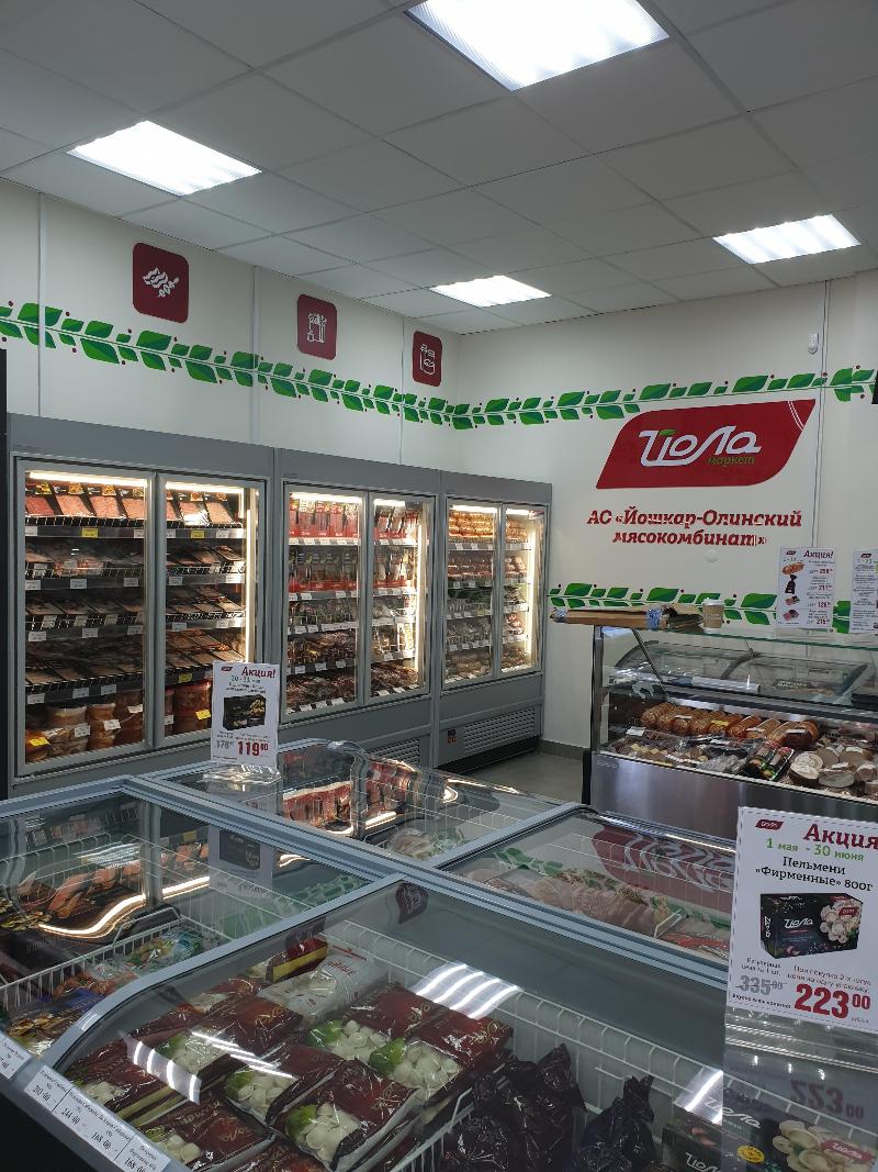 Открытие первого магазина в Москве.